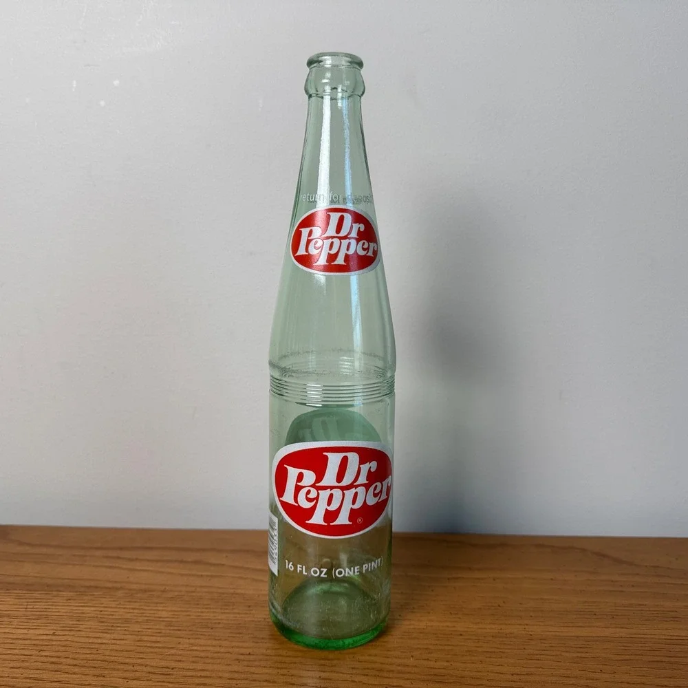 Vintage Dr Pepper‎ Glass Bottle 16 oz One Pint Green Glass Soda Collectible